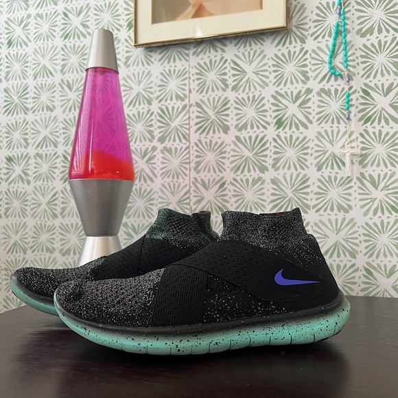 Nike Free Running shoes - Picture 3 of 4